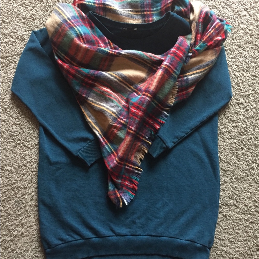 Plaid Scarf - Picture 2 of 4